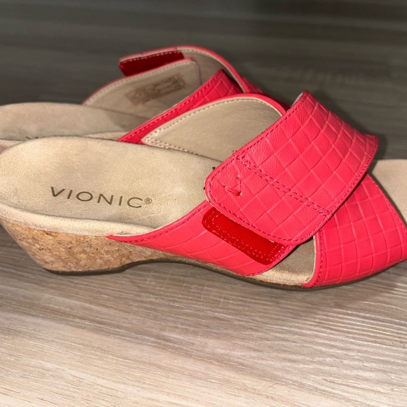 Women's ‎ Slide Sandals - Picture 5 of 8